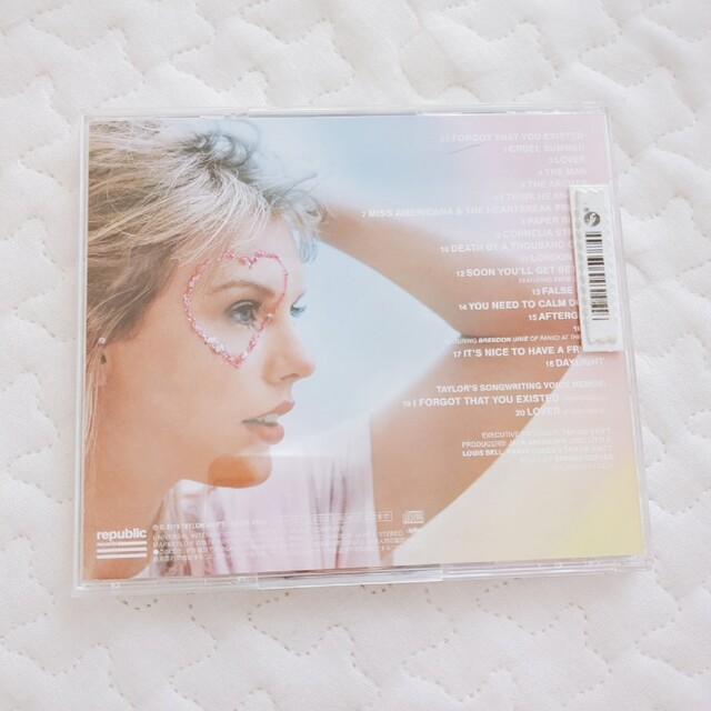 Taylor Swift  Lover エンタメ/ホビーのCD(ポップス/ロック(洋楽))の商品写真