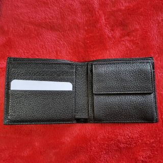 Gucci - 【未使用品】グッチ ヴィンテージロゴ 二つ折り 財布 ブラック