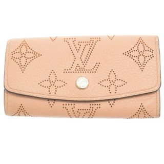 ルイヴィトン(LOUIS VUITTON)のLOUIS VUITTON ルイヴィトン 4連レザーキーケース ミュルティクレ4 マヒナ マグノリア ピンク レディース M64055 TN2138(キーホルダー)