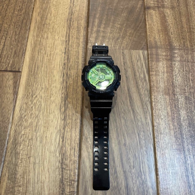 G-SHOCK 黄緑カラー