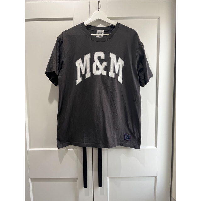 M&M(エムアンドエム)のM&M CUSTOM PERFORMANCE ロゴ プリント Tシャツ　Ｌ メンズのトップス(Tシャツ/カットソー(半袖/袖なし))の商品写真