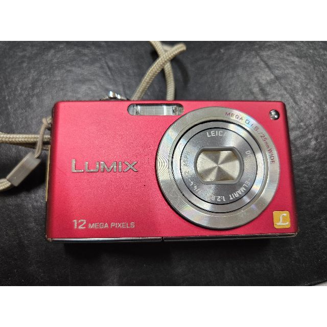 Panasonic(パナソニック)のPanasonic　DMC-FX40　LUMIX12MEGAPIXELS　現状品 スマホ/家電/カメラのカメラ(コンパクトデジタルカメラ)の商品写真