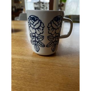 マリメッコ(marimekko)のマリメッコmarimekko VIHKIRUUSU マグ(グラス/カップ)