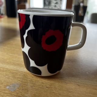 マリメッコ(marimekko)のマリメッコmarimekko UNIKKO マグ(グラス/カップ)