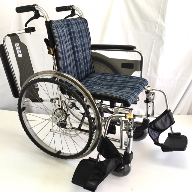 自走式車いす 多機能型 スキット4 SKT-4 スリムコンパクトタイプ ミキ-