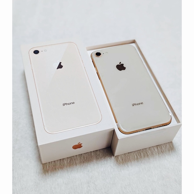 ApplePay対応センサー新品　iPhone8 256GB Gold