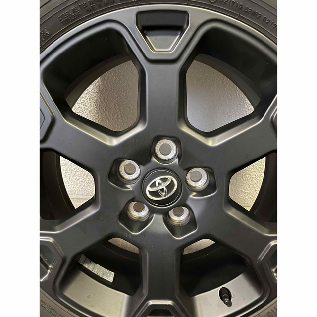 トヨタ - RAV4アドベンチャー オフロードパッケージ 純正タイヤ