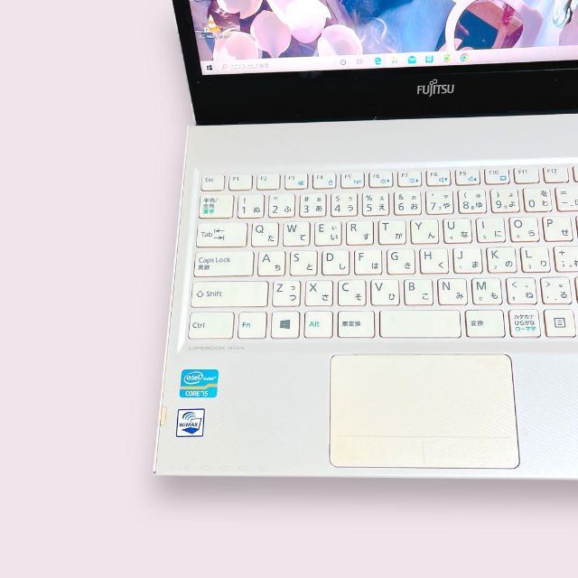 富士通 - SSD✨小型軽量✨富士通❣️8GB core i5カメラ付き薄型ノート