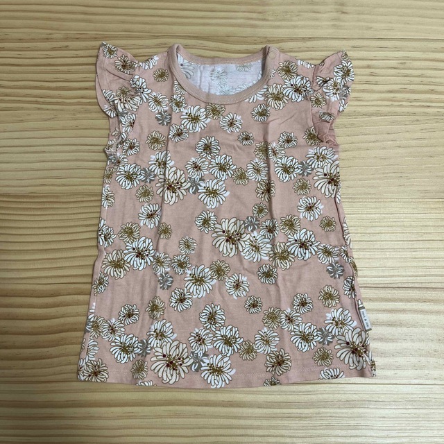 PAUL & JOE(ポールアンドジョー)のUNIQLO PAUL & JOE セットアップ　100 キッズ/ベビー/マタニティのキッズ服女の子用(90cm~)(Tシャツ/カットソー)の商品写真