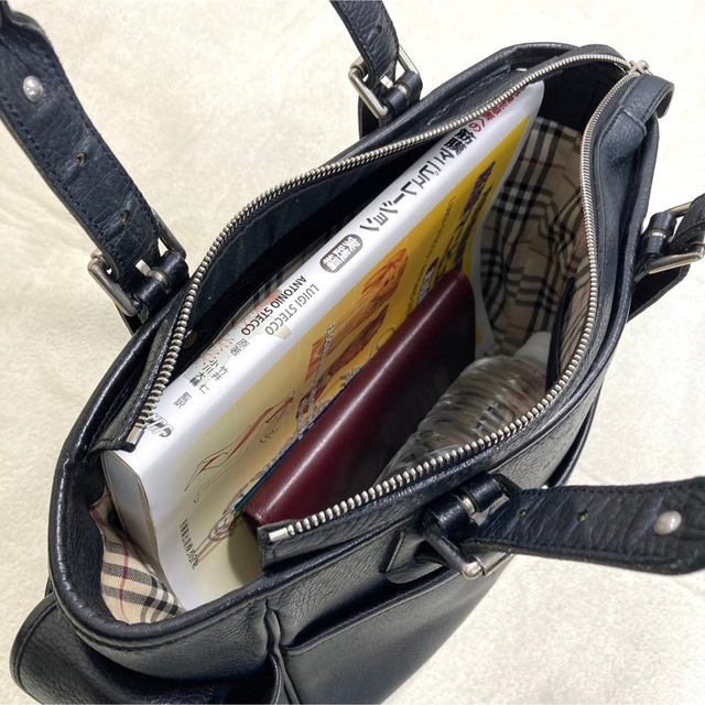 美品】 バーバリー トートバッグ オールレザー ノバチェック ロゴ刻印
