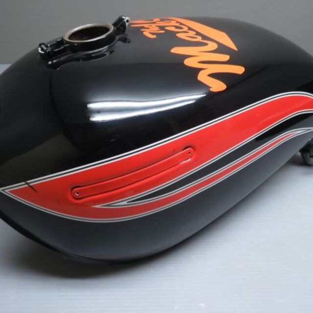 美品』KZ1000 外装セット タンク サイドカバー テールカウル [45 美品』KZ1000 外装セット タンク サイドカバー テールカウル [45
