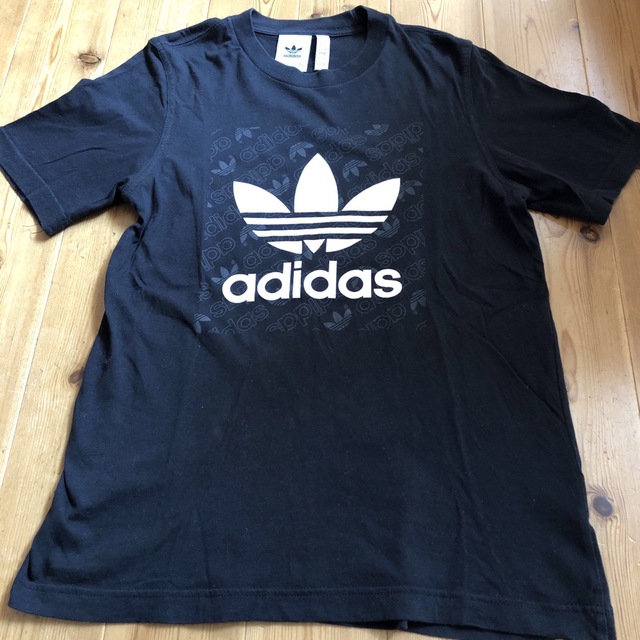 adidas(アディダス)のアディダス　半袖Tシャツ　S メンズのトップス(Tシャツ/カットソー(半袖/袖なし))の商品写真