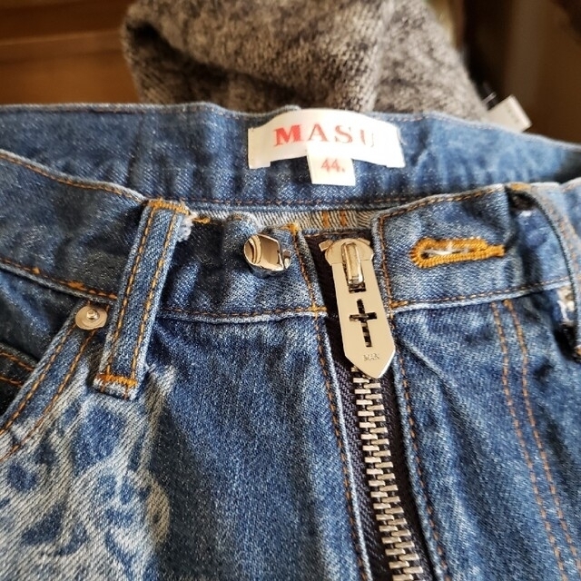 MASU　バギーフィットジーンズ　44 メンズのパンツ(デニム/ジーンズ)の商品写真