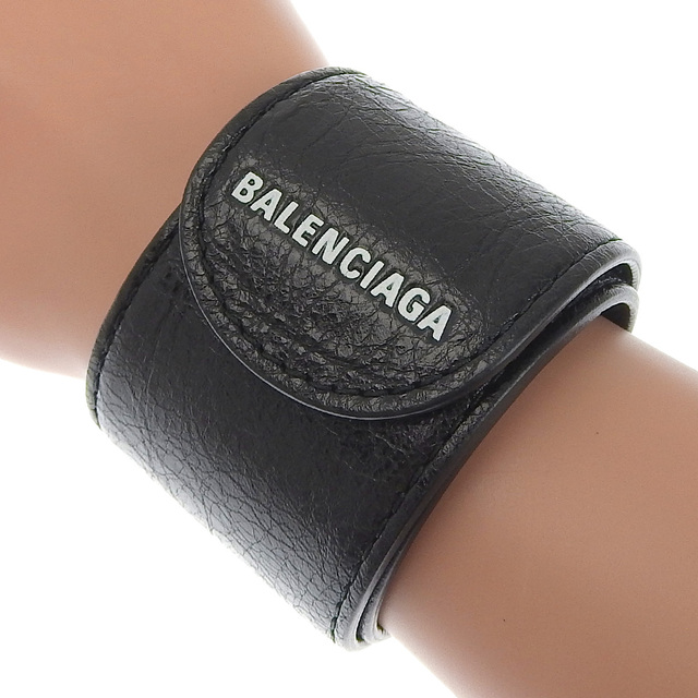 【本物保証】 箱・保付 新品同様 バレンシアガ BALENCIAGA サイクルブレスレット ロールバングル ブレスレット レザー 黒 ロゴ  483272 | フリマアプリ ラクマ