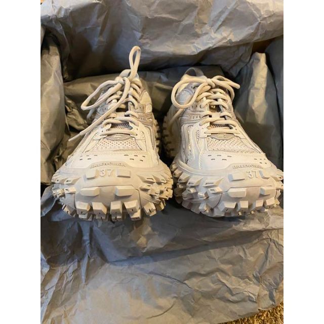 最高の品質の Balenciaga スニーカー ベージュ メッシュ&ナイロン