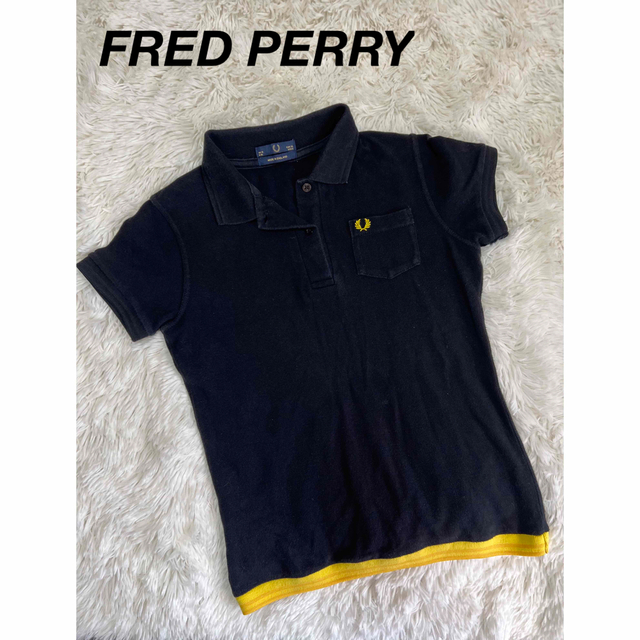 FRED PERRY(フレッドペリー)のFRED PERRY ポロシャツ 黒 ブラック レディースのトップス(ポロシャツ)の商品写真
