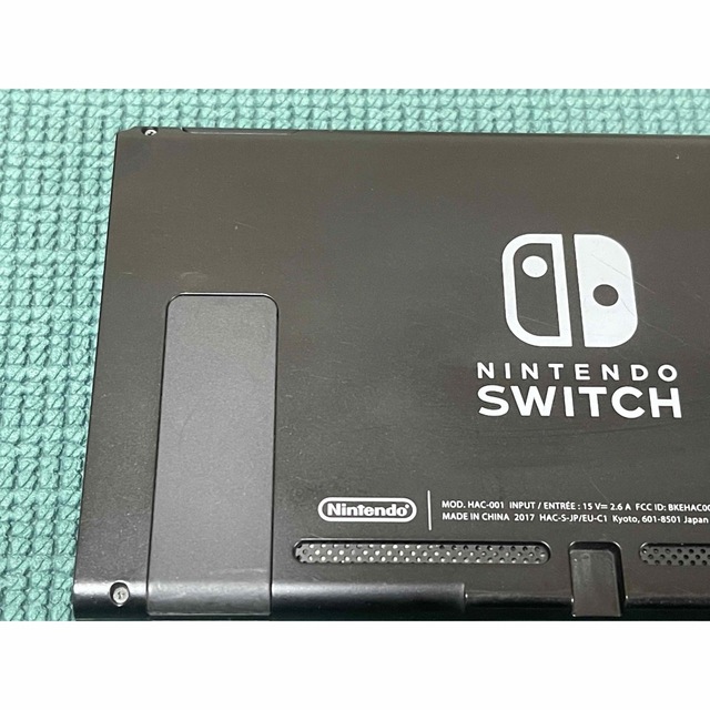 未対策機　Nintendo Switch 本体 液晶 旧型 2017年製 2