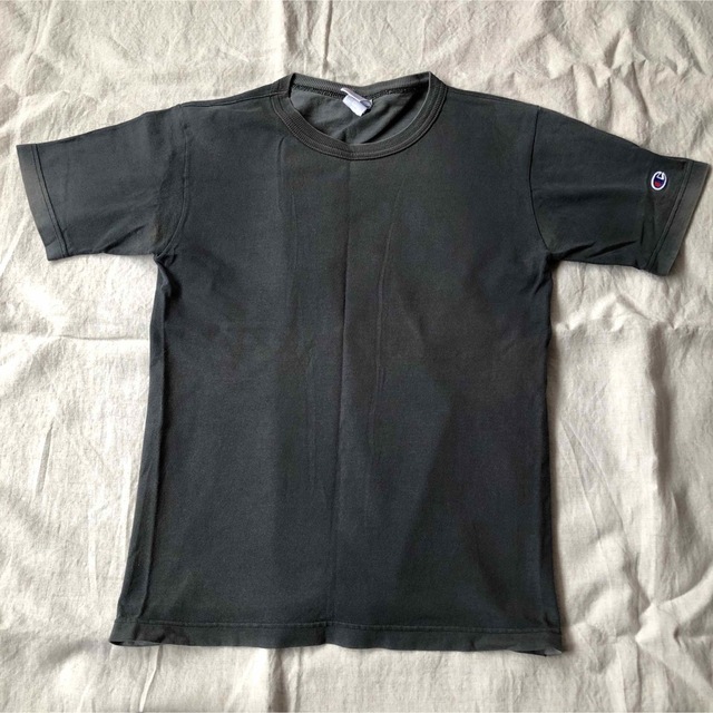 Champion(チャンピオン)のチャンピオン Tシャツ T1011 SMALL ブラック3枚 メンズのトップス(Tシャツ/カットソー(半袖/袖なし))の商品写真