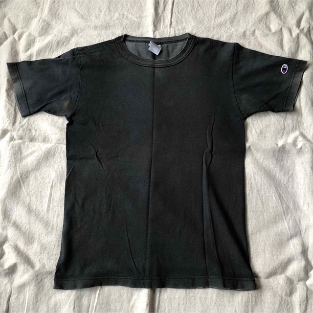 Champion(チャンピオン)のチャンピオン Tシャツ T1011 SMALL ブラック3枚 メンズのトップス(Tシャツ/カットソー(半袖/袖なし))の商品写真