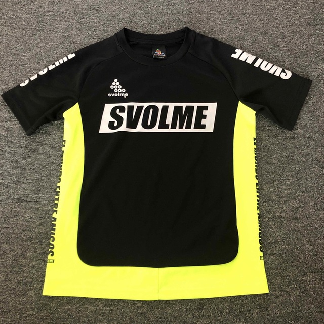 Svolme(スボルメ)のsvolme 150cm スポーツ/アウトドアのサッカー/フットサル(ウェア)の商品写真