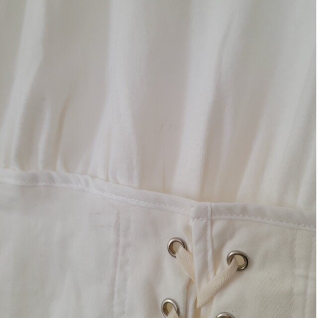 コルセット　Tシャツ　ホワイト レディースのトップス(Tシャツ(半袖/袖なし))の商品写真