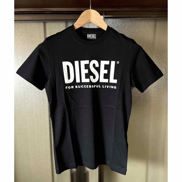 DIESEL(ディーゼル)のDIESEL  新品未使用　XXSサイズ　Tシャツ　カットソー　黒　ディーゼル メンズのトップス(Tシャツ/カットソー(半袖/袖なし))の商品写真