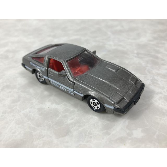 希少☆赤箱 赤シート 日本製 トミカ フェアレディZ 300ZX NO.15 希少☆赤箱 赤シート 日本製 トミカ フェアレディZ 300ZX NO.15