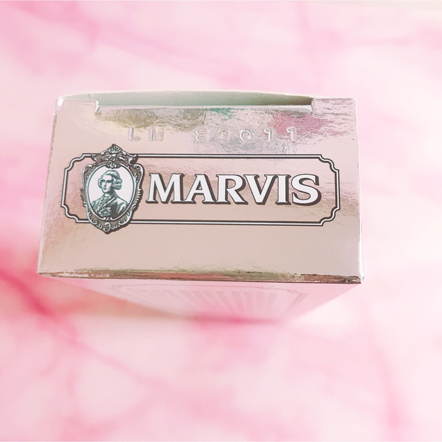 MARVIS(マービス)のマービス ホワイトニングミント 85ml コスメ/美容のオーラルケア(歯磨き粉)の商品写真