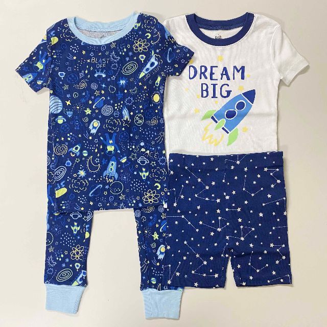 コストコ 新品 120 ☆ コストコ キッズ パジャマ 半袖 4点 セット 5T 宇宙の通販 by 桃太郎 新品 120 ★ コストコ キッズ パジャマ 半袖 4点 セット 恐竜