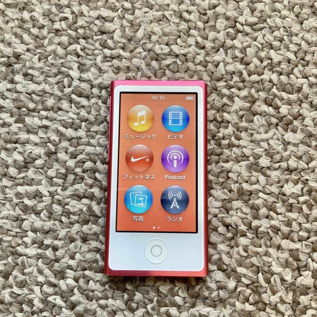 iPod(アイポッド)のiPod nano 第7世代 16GB Apple アップル アイポッド 本体 スマホ/家電/カメラのオーディオ機器(ポータブルプレーヤー)の商品写真