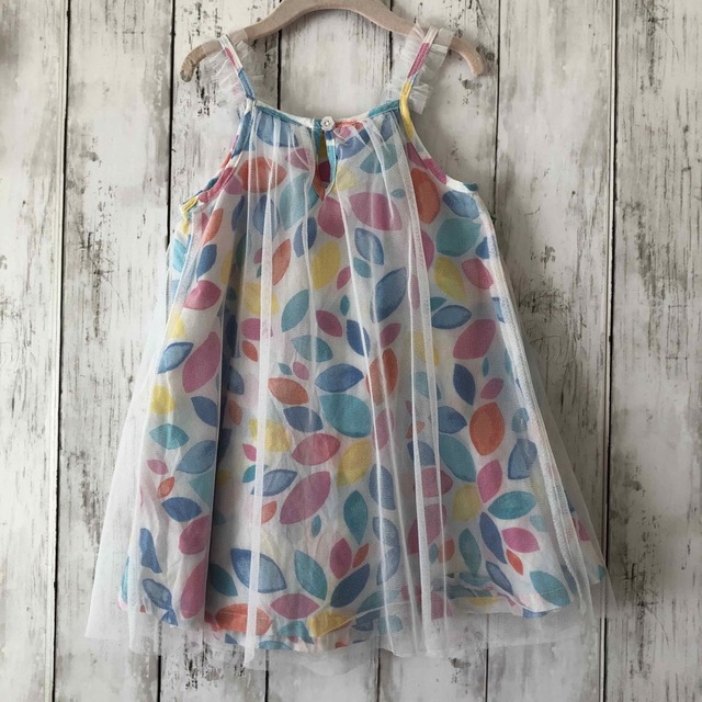 90cm 女の子 ワンピース チュール カラフル 夏 2歳児 キッズ/ベビー/マタニティのキッズ服女の子用(90cm~)(ワンピース)の商品写真