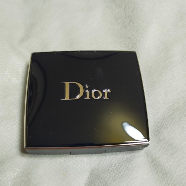 Christian Dior(クリスチャンディオール)のディオール　ショウ　モノ　045 　フェアリーグレー　アイシャドウ コスメ/美容のベースメイク/化粧品(アイシャドウ)の商品写真