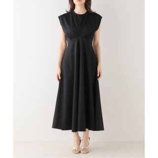 ハイク(HYKE)の新品未使用＊フォトコピュー＊ＳＬＥＥＶＥＬＥＳＳ　ＦＬＡＲＥＤ　ＤＲＥＳＳ(ロングワンピース/マキシワンピース)