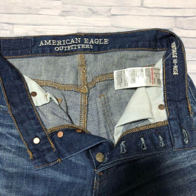 American Eagle(アメリカンイーグル)のアメリカンイーグル　ダメージデニム　30インチ　Sサイズ相当　ビンテージ レディースのパンツ(デニム/ジーンズ)の商品写真