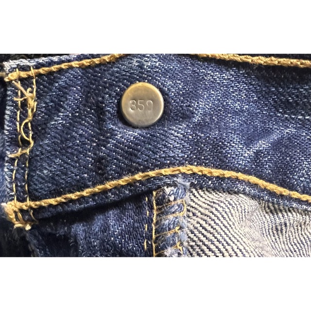 Levi's(リーバイス)のLevi''s 501　ボタンフライ　W32 L32　赤タグ メンズのパンツ(デニム/ジーンズ)の商品写真