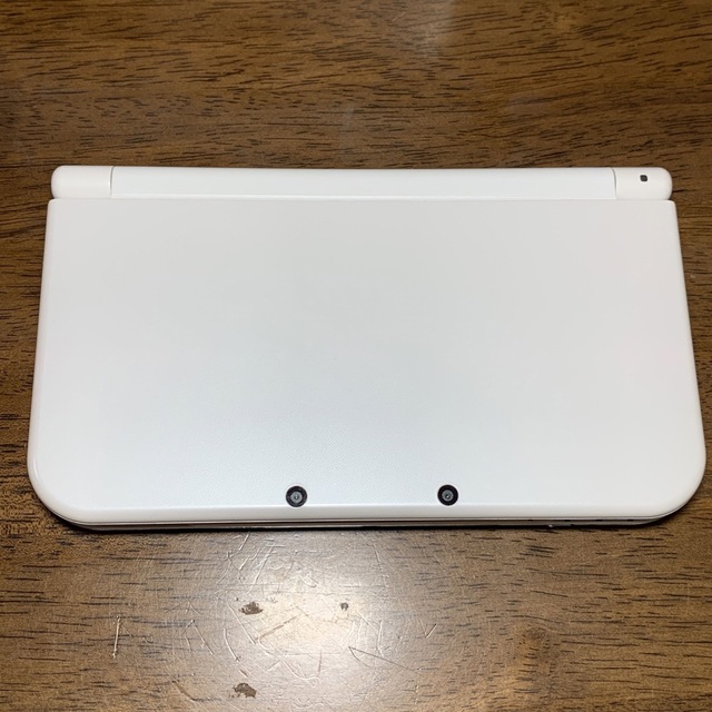 美品！Newニンテンドー3DS LL パールホワイト