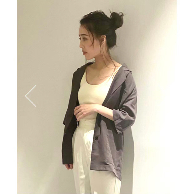 moussy(マウジー)のMOUSSY HALF SLEEVE SHIRTS ジャケット マウジー グレー レディースのトップス(シャツ/ブラウス(半袖/袖なし))の商品写真