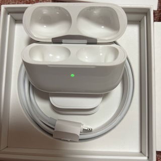 Apple AirPods pro充電ケース　アップル正規品(その他)