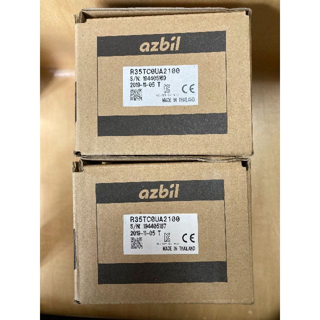 azbil デジタル指示調節計  2個 新品未使用品