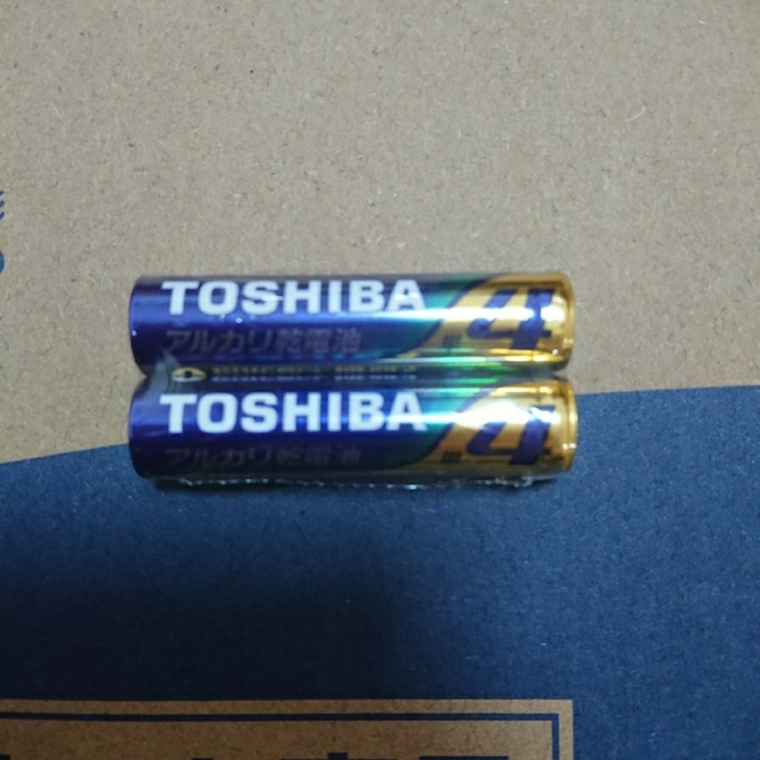 東芝(トウシバ)の単4電池8本 アルカリ乾電池 単四電池 TOSHIBA 501円送料込み 匿名 スマホ/家電/カメラのスマホ/家電/カメラ その他(その他)の商品写真