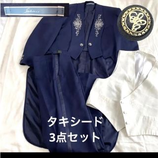 高級 タキシード 燕尾 結婚式 刺繍の通販 by ☆あたちん☆｜ラクマ