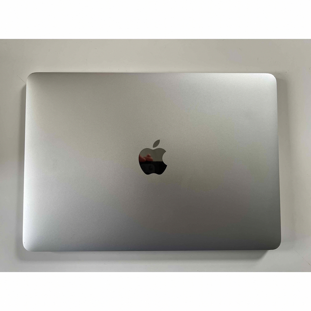 【美品】MacBook 2017 m3/8GB/256GB_シルバー