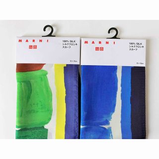 ユニクロ(UNIQLO)の【新品】ユニクロUNIQLO☆マルニシルクフロシキスカーフ　青と緑2枚セット(バンダナ/スカーフ)