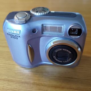 ニコン(Nikon)のCOOLPIX2100(その他)