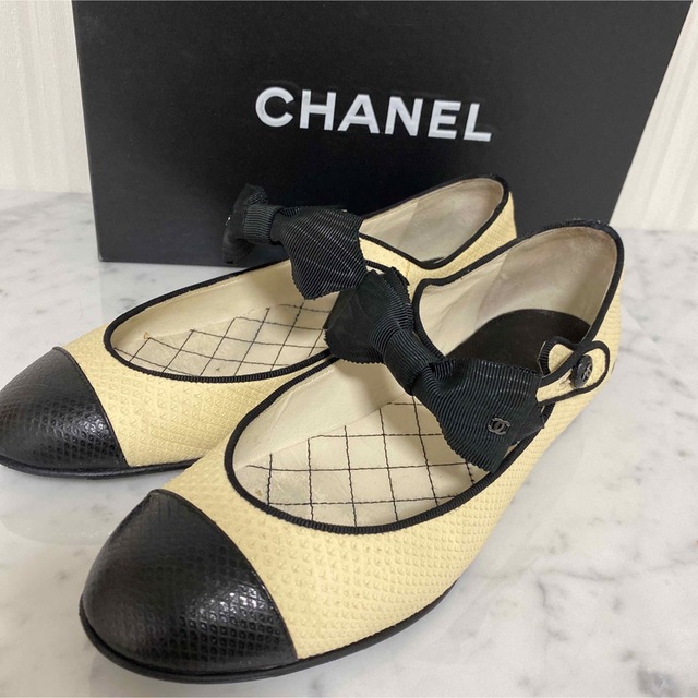 美品】CHANEL シャネル リボンストラップ フラットシューズ 37.5