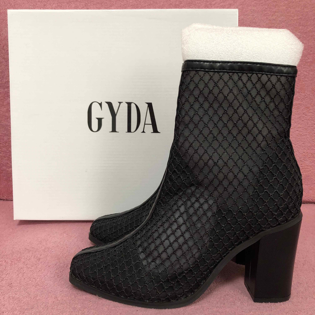 GYDA - 美品 GYDA スクエア メッシュ ショートブーツ ブラック Sの通販