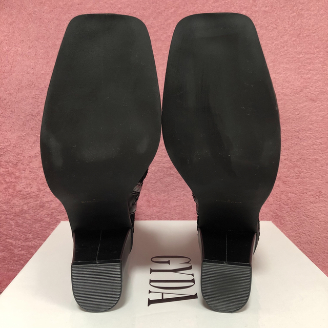 GYDA(ジェイダ)の美品　GYDA  スクエア メッシュ ショートブーツ ブラック　S レディースの靴/シューズ(ブーツ)の商品写真