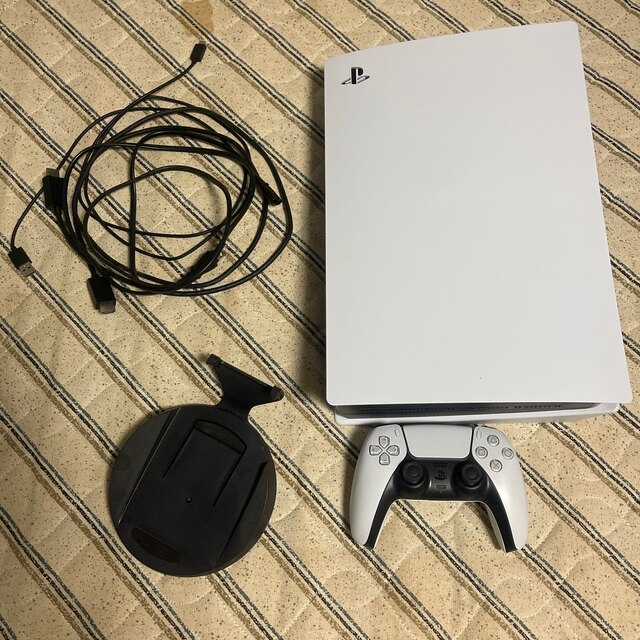 【新品】SONY PlayStation5 CFI-1000A01　本体