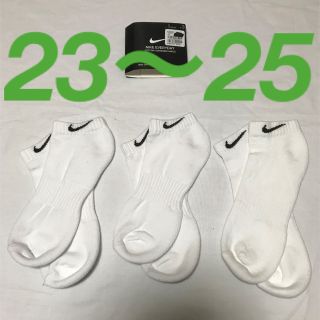 ナイキ(NIKE)のナイキ アンクル ソックス 23〜25 白3足　靴下 メンズ レディース(ソックス)