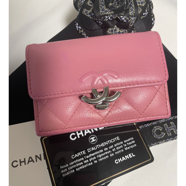ブティック割引 CHANEL ハーフココ 三つ折り財布 財布 マトラッセ